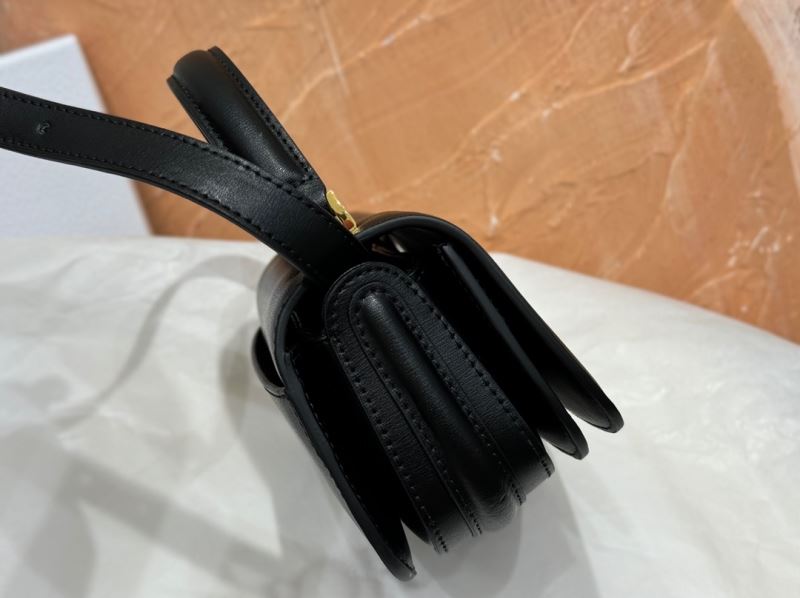 chr1st1an D10r montaigne bags